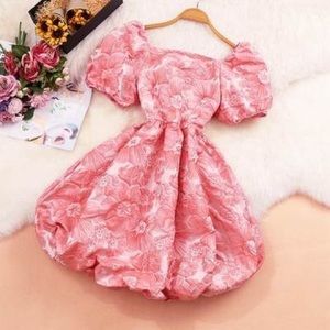 Pink Floral puffy dress